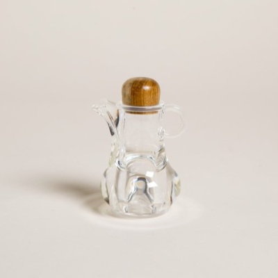 8793351-aceitera_1.jpg