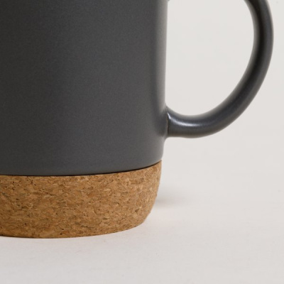 8792923-2-mug.jpg