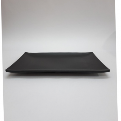 0761068-plato-rect-negro-mate-25-x-16-cm.png